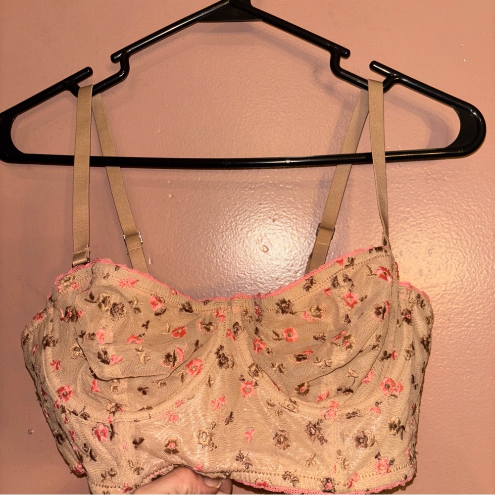 Aerie Show Off Embroidery Unlined Bra 34D
